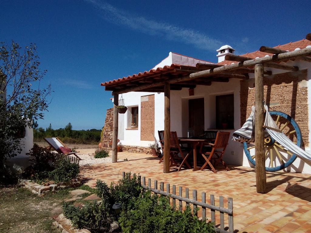 Quinta Das Beldroegas - Casas De Campo Sao Teotonio Exterior photo